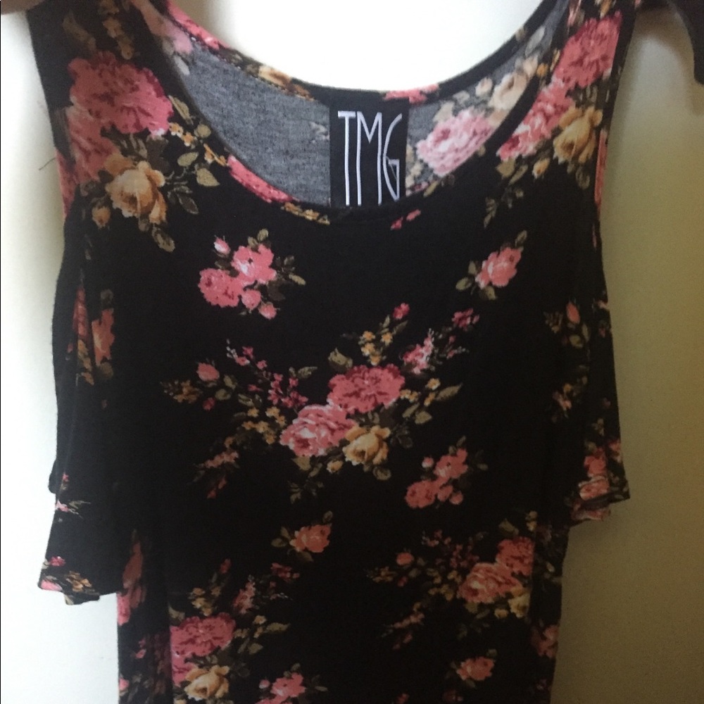 A nice causal shirt